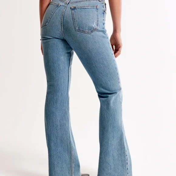 Abercrombie & Fitch Curve Love High Rise Vintage Flare Jean sz: 29/8 - Picture 3 of 7